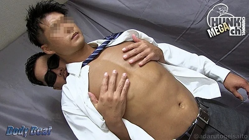 [Body Beat] 大人気イケメンインストラクターがスーツでエロさ倍増、ゴーグルマンによってイカされる